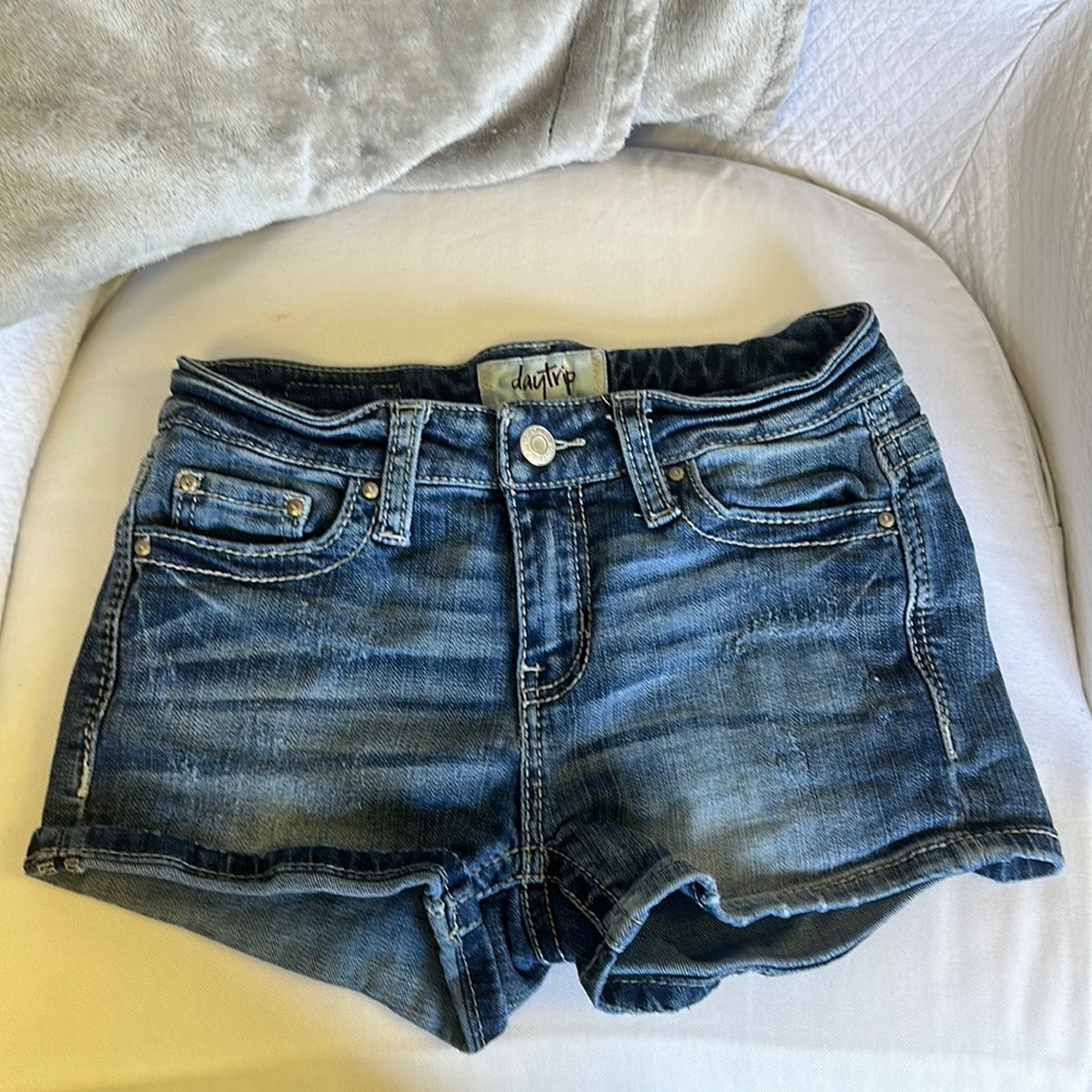 DayTrip Jean Shorts